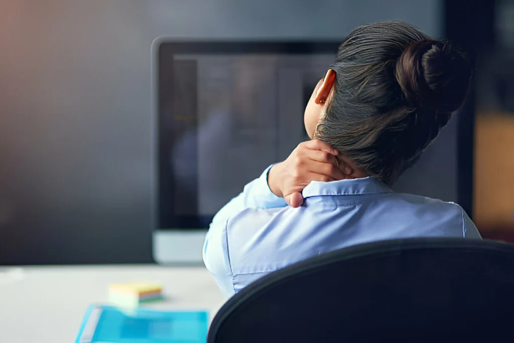 Understanding Upper Back Pain: Causes, Symptoms, and Solutions 2 GetPaidStock.com 67da99e45c61b Understanding Upper Back Pain: Causes, Symptoms, and Solutions